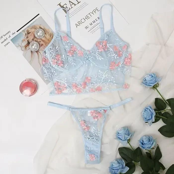 Ensemble sous-vêtements féminin transparent brodé fleuri sexy pour femmes occasions spéciales