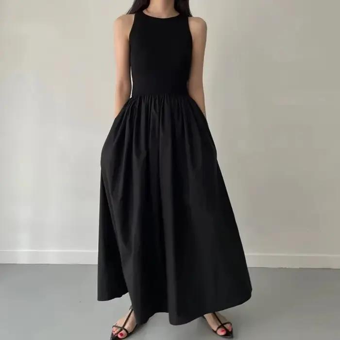 Jednoduché a elegantné čierne dlhé šaty pre ženy