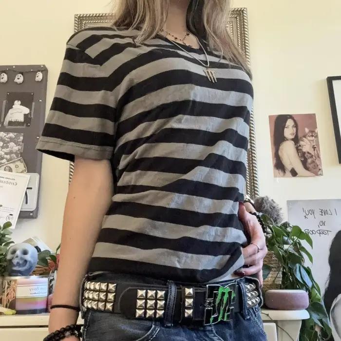 Dámske Y2k Grunge pruhované tričko voľný strih okrúhly výstrih krátke rukávy Emo top 2000s Harajuku Vintage pre tínedžerky dievčatá Goth