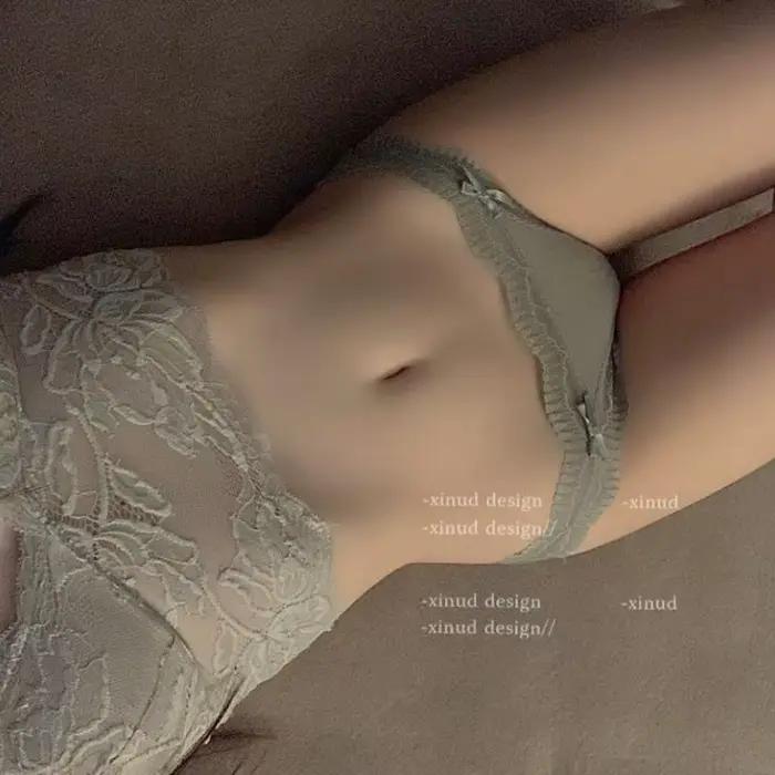 Čipkované nohavičky pre ženy 1 kus jemné pruhované dámske módne pevné šortky dievčatá slipy Sexy žena Lingerie M-L pohodlné spodné prádlo