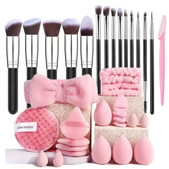 Profesionálna sada 14 jemných a nadýchaných kefiek na make-up na podkladovú bázu