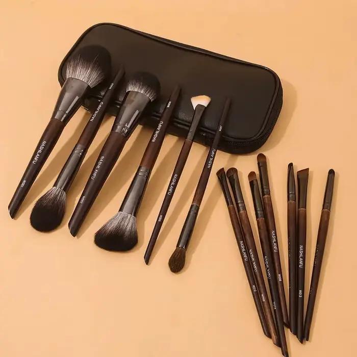 Sada kefiek na make-up z kvalitnej zvieracej srsti