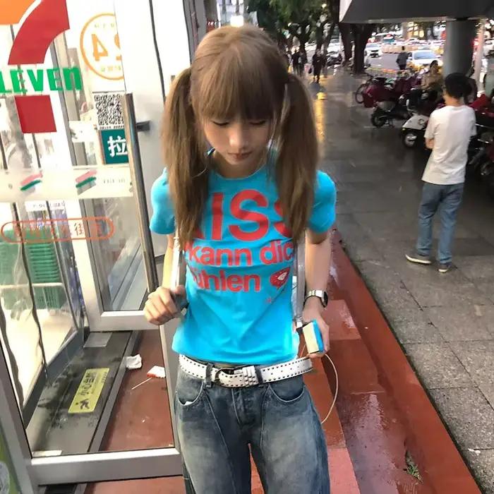 Karrram japonské Y2k tričko s potlačou písmen Trashy 2000s štýl krátky top Vintage Harajuku krátke rukávy