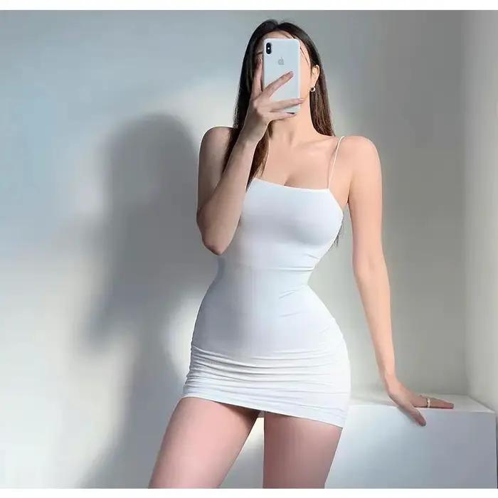 Elegantné puzdrové minišaty