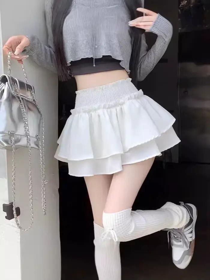 Roztomilá a sexy mini sukňa v štýle Balletcore