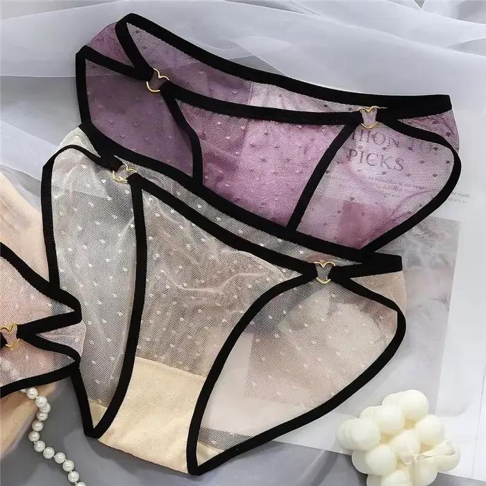 Culotte en dentelle Moonbiffy féminité élégance motif pointé sans couture lingerie féminine confort sensualité夜晚的诱惑:Moonbiffy女士蕾丝裤,展现女性魅力与优雅,点状图案设计,无痕工艺,打造舒适性感体验,适合浪漫之夜和特别场合。