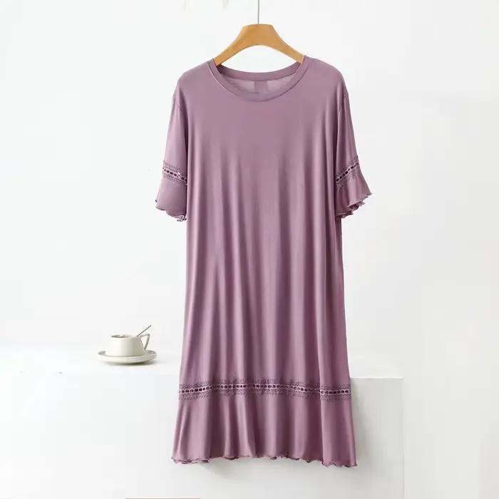 Chemise de nuit pour femmes en modal et élasthanne couleur jaune rose violet vert baiser oversized avec manches courtes pour les nuits de repos et les occasions spéciales