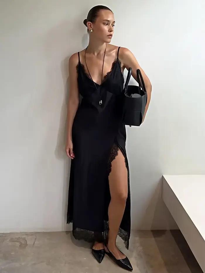 Ticketsx módne biele šaty s výstrihom do V