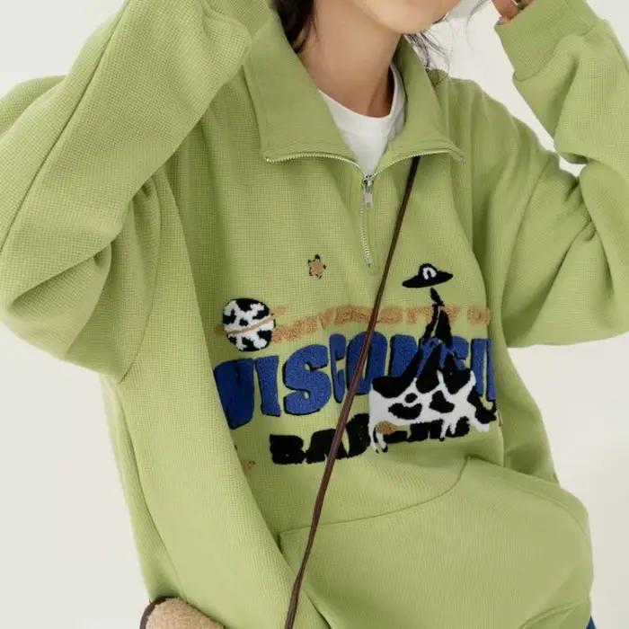Polo aux motifs d'anime JBOLID pour femmes, pull confortable et élégant, vêtement pour étudiantes, style américain rétro, automne-hiver, broderie colorée, ajustement lâche