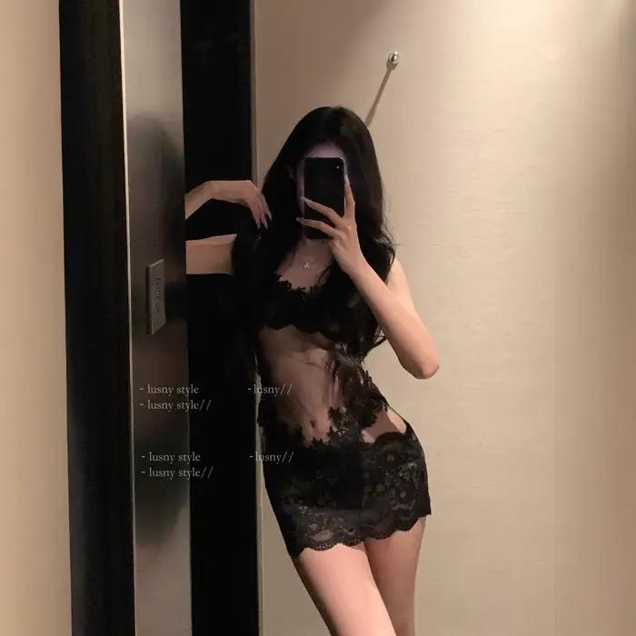 Chemise de nuit sexy en dentelle avec épaules dénudées et taille mi-haute, en tissu polyester, sans repassage, longueur courte, sans manches