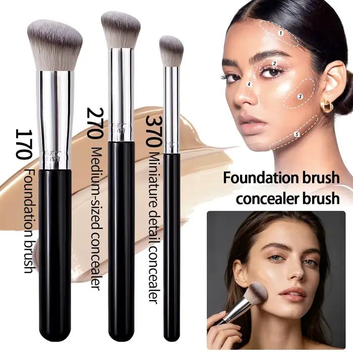 Korekčný štetec na make-up