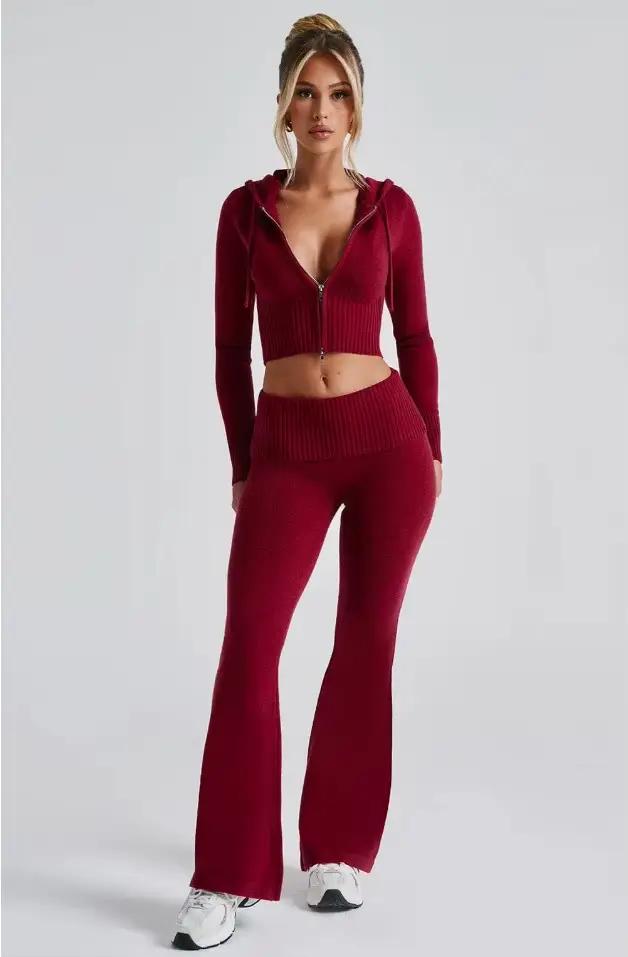 Nová jarná kolekcia - Dámske oblečenie - Krátky slim mikina s kapucňou - Pohodlné nohavice - Trendy set