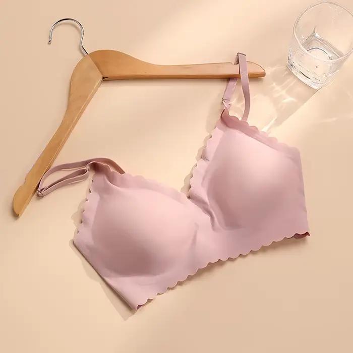 Offre spéciale 9 couleurs soutien-gorge confortable sans fil rembourré bord ondulé corée découpe Laser Invisible vêtements de Yoga dames soutien-gorge sans couture femmes soutien-gorge