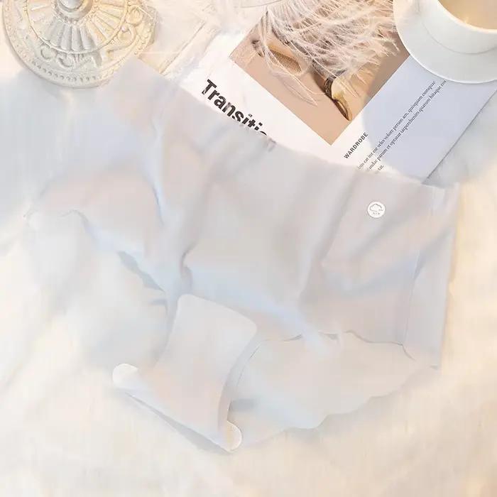Culotte invisible en soie glacée pour femmes, sous-vêtements ultra fins sans couture, design 3D invisible, panty taille haute, lingerie confortable et respirante, essentials de voyage, yoga, pilates