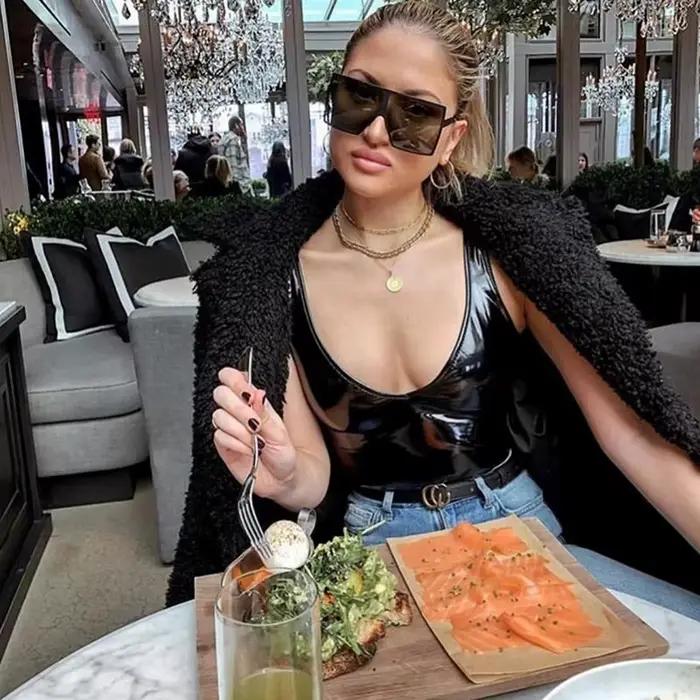 Čierne kožené body pre ženy