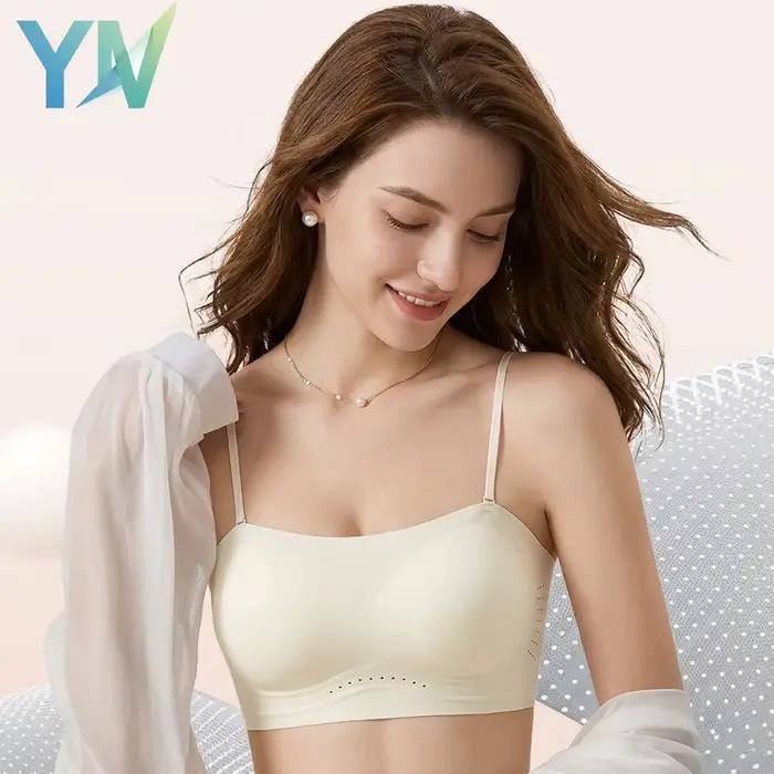 Soutien-gorge push-up à fines bretelles pour femme, sans couture, dos nu, type bandeau, rembourré, sans armatures, confortable pour le quotidien, idéal pour l'été