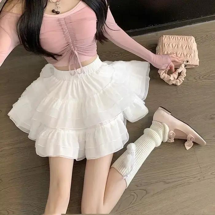 Novinka v mäkkom kórejskom ležérnom letnom trendovom bielom čipkovanom koláčiku Mini sukňa Ballet štýl vysoký pás