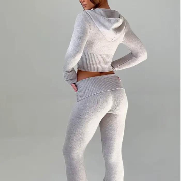 Nová jarná kolekcia - Dámske oblečenie - Krátky slim mikina s kapucňou - Pohodlné nohavice - Trendy set