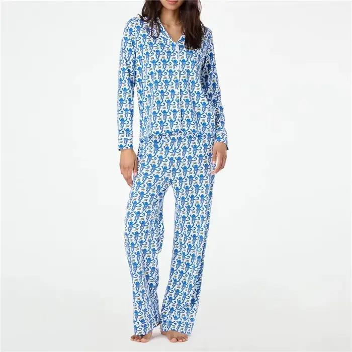 Pyjamas mignons et élégants pour femmes, style cartoon années 2000, col en V, polyester doux, deux pièces, nuit de sommeil confortable, cadeau idéal pour occasions spéciales