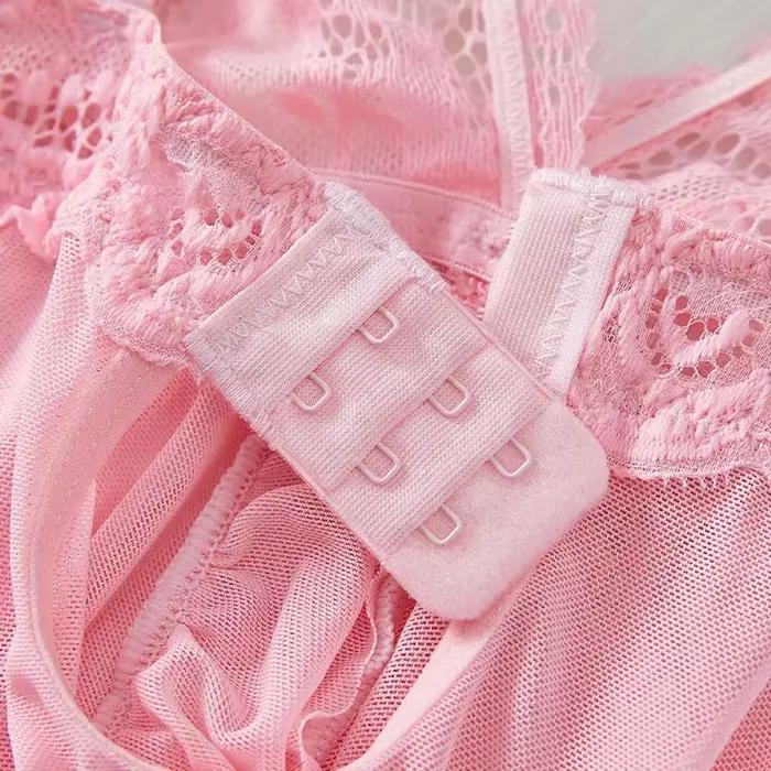 Ensemble de lingerie sexy pour femmes, camisole et culotte en dentelle rose transparente, tenue de nuit sexy et romantique à col en V, tentation irrésistible