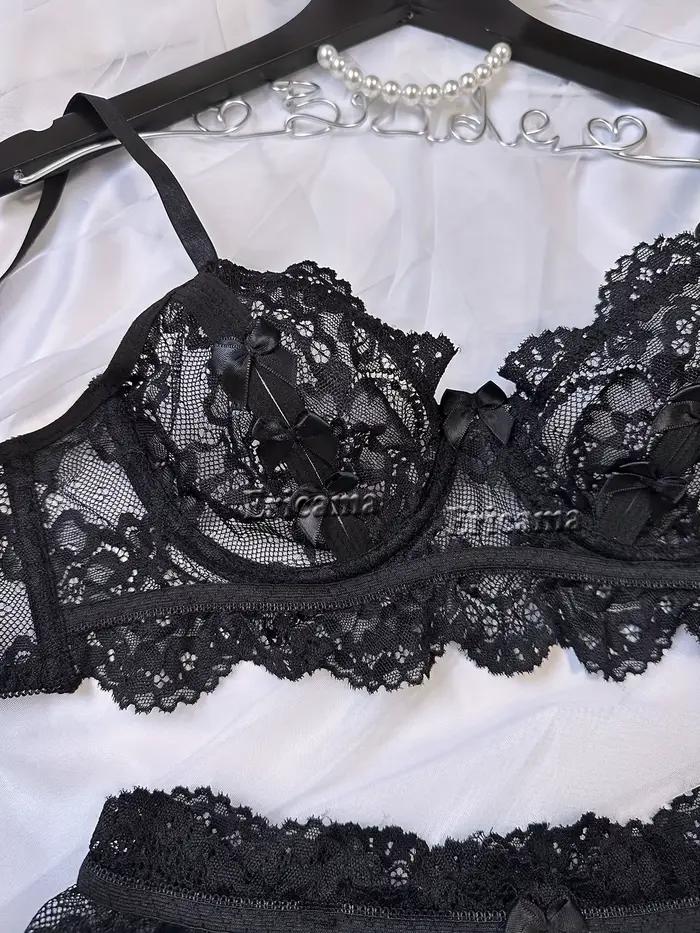 Súprava erotickej spodnej bielizne – priehľadné kostýmy