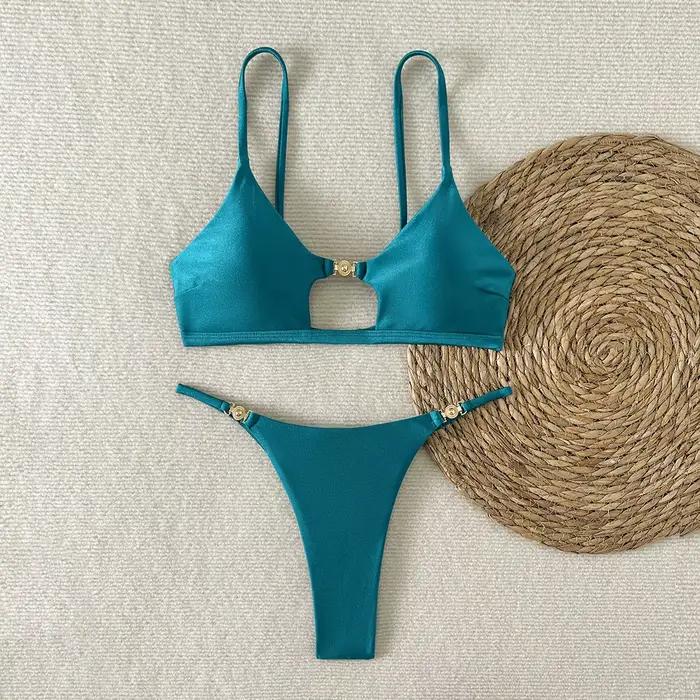 Nový Sexy Sheen bikini top s výstrihom