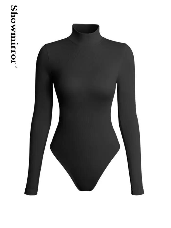 Elegantné čierne body pre ženy na párty