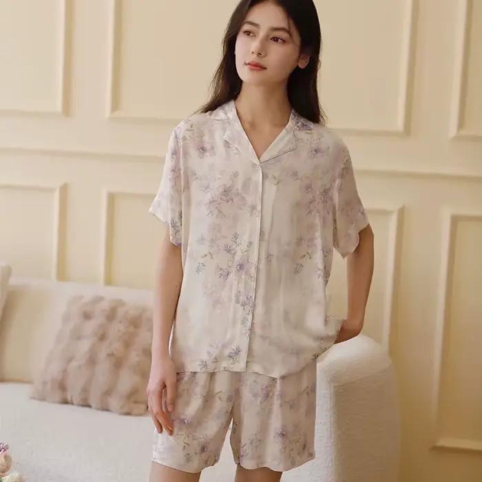 Pyjama d'été en Satin pour femmes, imprimé Rose violette, romantique, Short à manches courtes, confortable, revers, ensemble de vêtements de détente décontractés, 2025