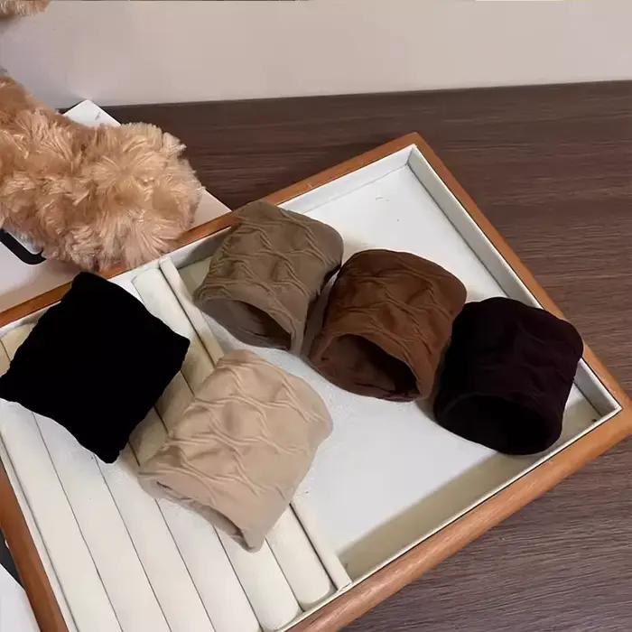Sada 4 pevných, veľmi pružných a širokých gumičiek do vlasov pre ženy
