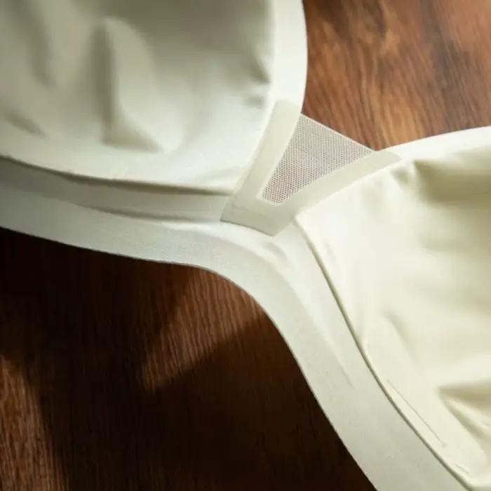 Soutien-gorge en satin laiteux à col en V profond, maintien doux, bretelles ajustables, bonnets triangulaires, coupe amincissante, sans armatures, fines bretelles, usage quotidien