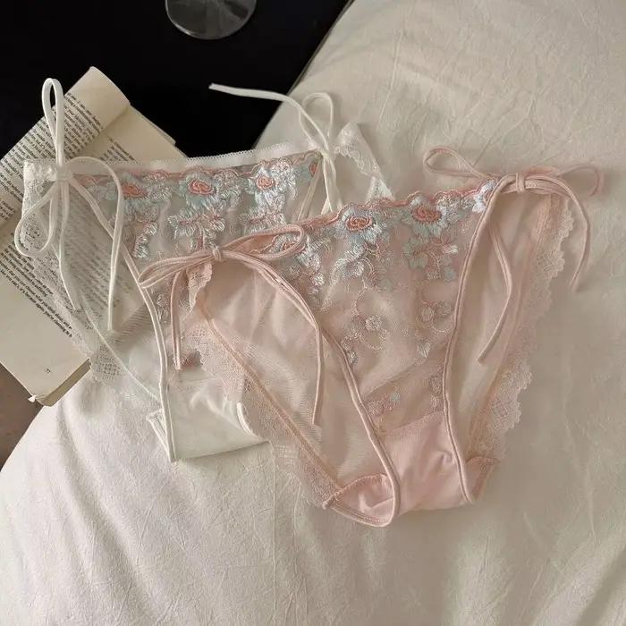 Culottes transparentes taille basse brodées de fleurs en coton avec entrejambe en coton pour femme, lingerie douce en dentelle et maille