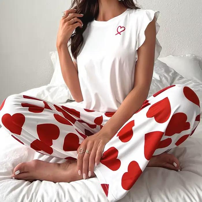 Pyjama confortable pour femmes, T-shirt à manches courtes avec pantalon imprimé cœur, vêtements de maison décontractés, ensemble de vêtements de détente