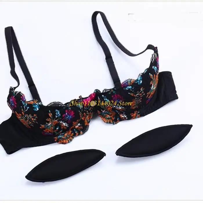 Soutien-gorge féminin en coton avec coupe triangle et décoration patchwork pour maintien parfait et décolleté sublime pour femmes occasions spéciales