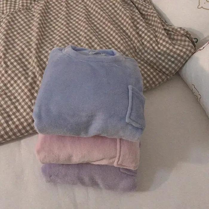 Ensemble de pyjama en polaire épais et chaud pour femme, tenue de nuit décontractée d'hiver, haut uni et pantalon à carreaux, ensemble de pyjamas doux pour femme, tenue d'intérieur