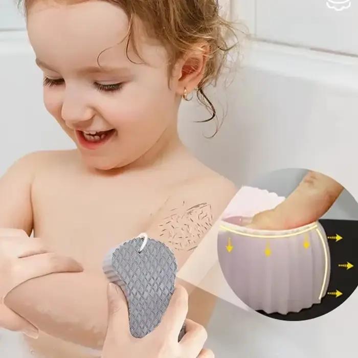 1 kus jemná hubka na telo
