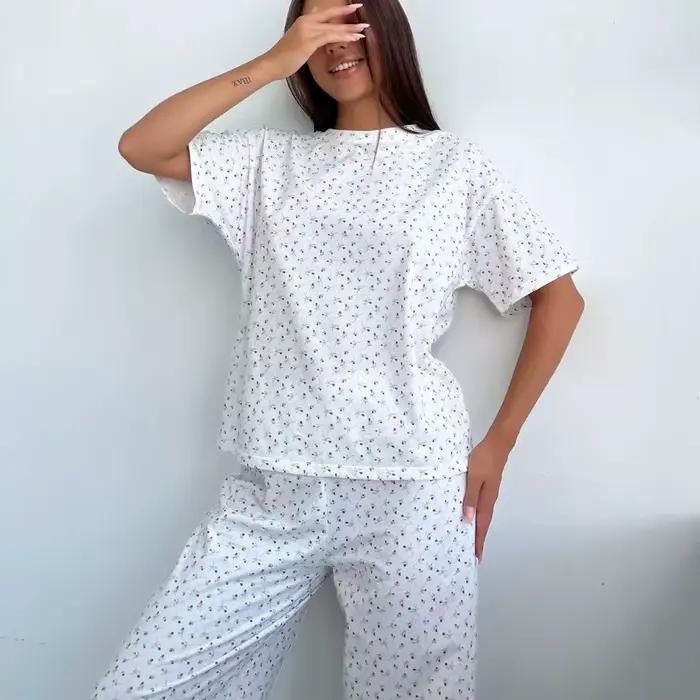 Nouveaux pyjamas pour femmes de style américain avec imprimé floral en forme de cœur, manches courtes, pantalon long, ensemble de vêtements de détente tendance grande taille