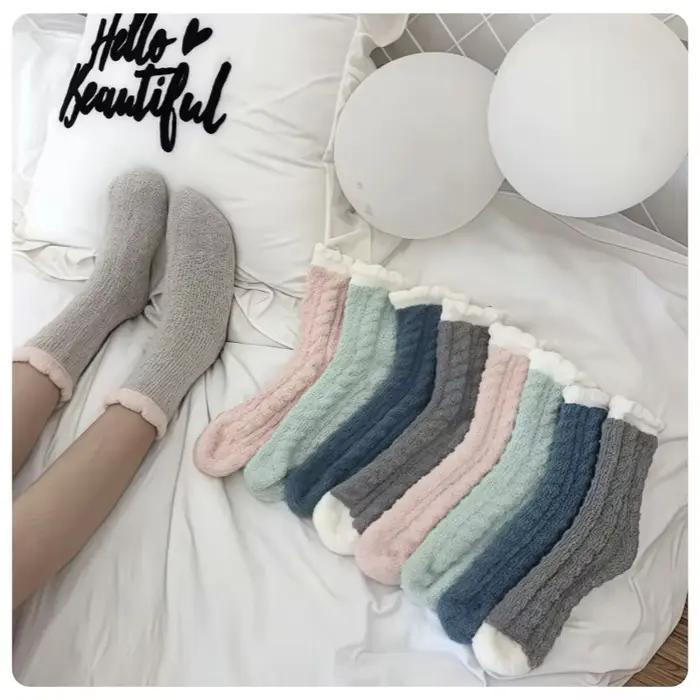 7 paires de chaussettes de sommeil chaudes et colorées pour femmes, adaptées à l'automne et à l'hiver, épaisses pour la chaleur et la résistance aux chutes, pour un usage domestique