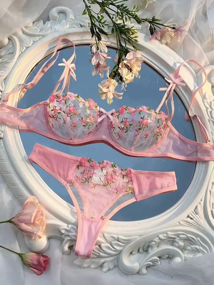 Erotická bielizeň pre ženy podprsenka a nohavičky Kvetinová výšivka súprava spodnej bielizne Sexy čipka priesvitná