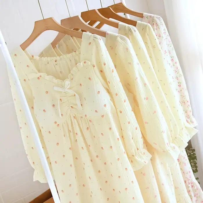 Chemise de nuit en coton fleuri pour femmes style amusant et mignon longueur aux genoux manches trois quarts pour nuits d'été confortables et fraîches