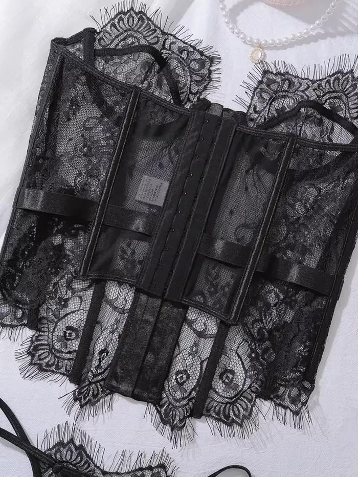 Ensemble lingerie féminin sexy en élasthanne et polyamide trois quarts tasse avec fermeture avant et motifs solides pour femmes occassions spéciales
