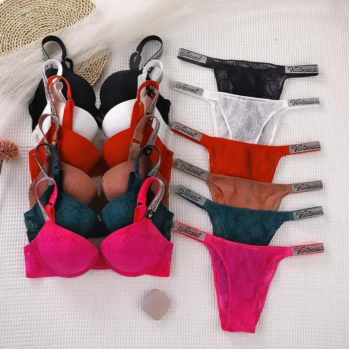 Súprava spodnej bielizne Victoria's Secret so srdiečkovým vzorom