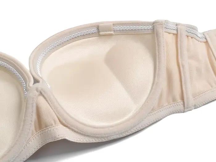 Push-up podprsenka s výplňou zo silikónu s odhaleným chrbtom pre ženy