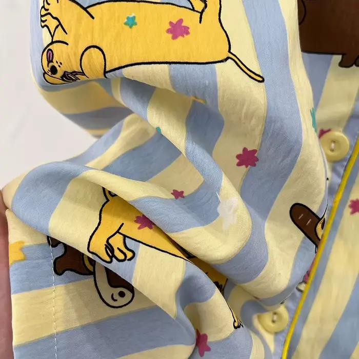 Nouveauté Été 2026 – Pyjama Femme Adorable Motif Teckel Rayé – Hauts et Shorts à Manches Courtes – Tenue de Nuit Tendance et Confortable pour la Maison