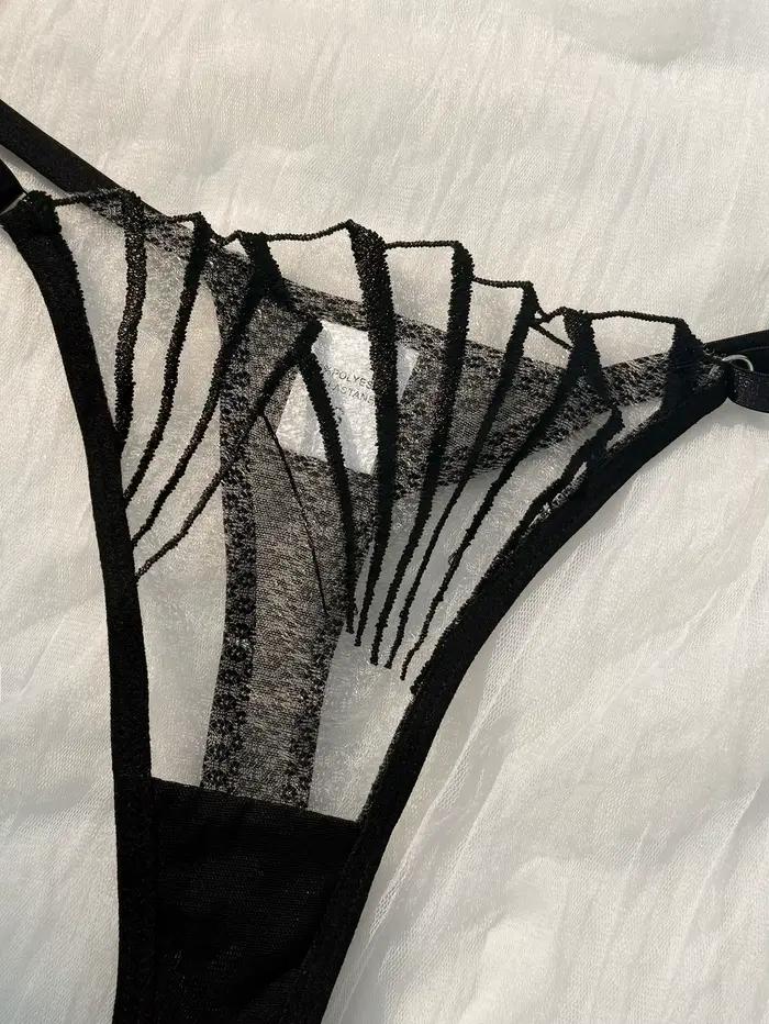 Ensemble de Lingerie brodée avec bonnet de poitrine festonné noir pour femmes, sous-vêtements Sexy pour femmes, adaptés à toutes les saisons, nouvelle collection