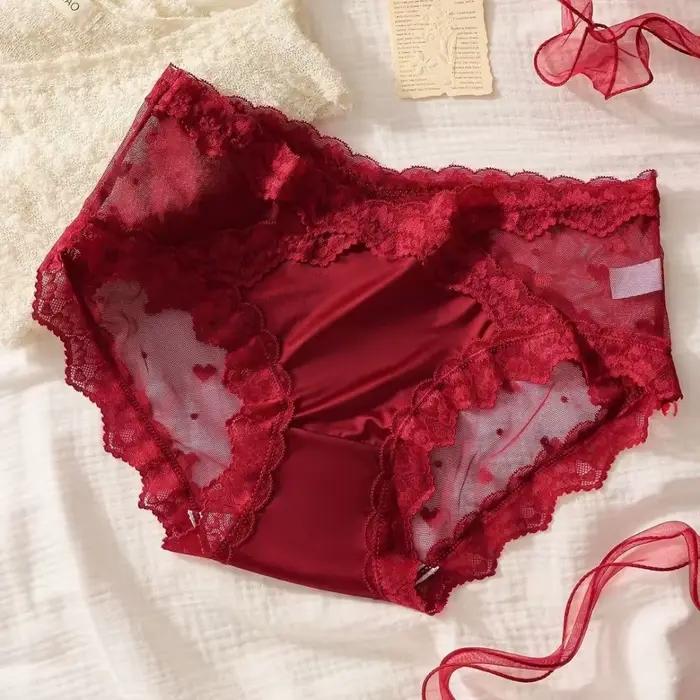 Culottes en satin de soie à fleurs en dentelle, transparentes, motif cœur, style français, taille basse, pour femmes, cadeaux