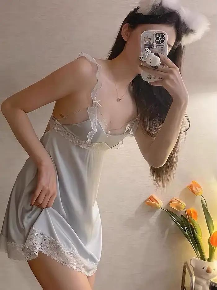 Chemise de nuit en satin soyeux pour femmes, chemise de nuit à bretelles, vêtements de nuit en dentelle, robe de téléphone, vêtements de détente sexy, robe de maison, été