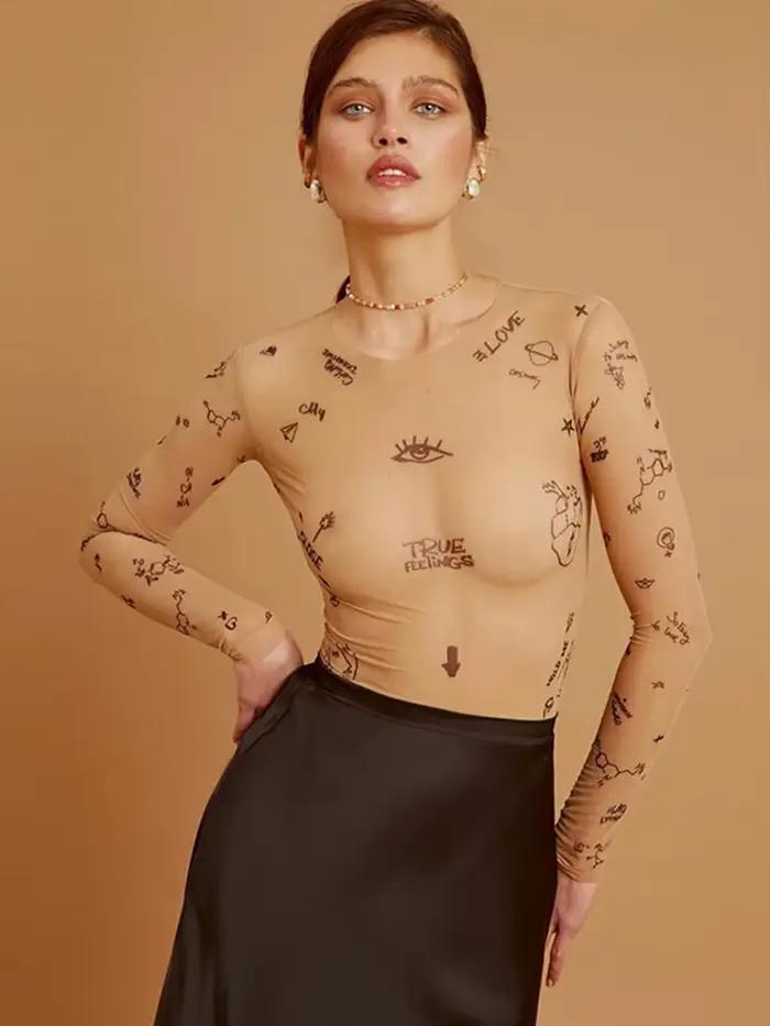 Jednodielny obtiahnutý a sexy top pre ženy