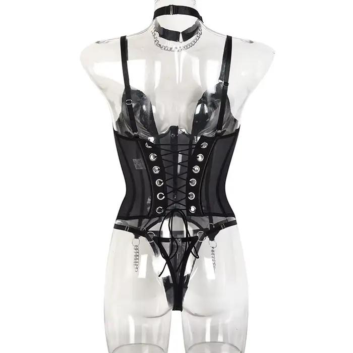 Lingerie fantaisie, lingerie féminine sexy, lingerie charmante, ensemble de lingerie avec des détails de chaîne transparente séduisants et un dos à lacets