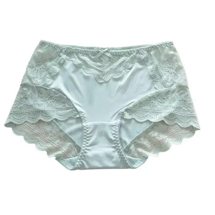 Culottes Femme S918 en Soie Lactée et Dentelle, Grande Élasticité, Confortables, Respirantes, Grande Taille, Multicolores, Coupe Courte, Conçues pour un Port Prolongé