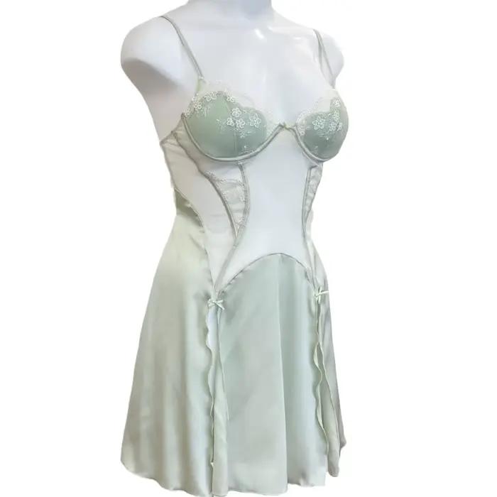 Lingerie Sexy de luxe pour femmes, vêtements de nuit d'été, chemises de nuit en soie glacée Pure Desire avec coussinet de poitrine, pyjama à bretelles en dentelle, nouvelle collection 2025